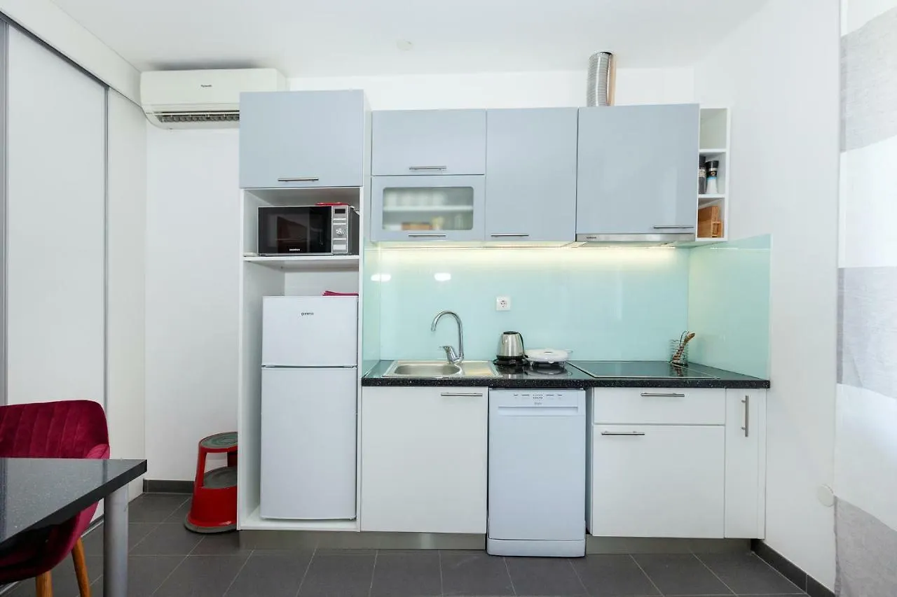 Studio Apartment Toma Split