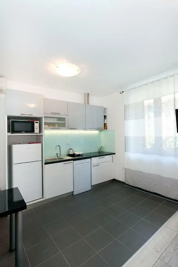 Studio Apartment Toma Split